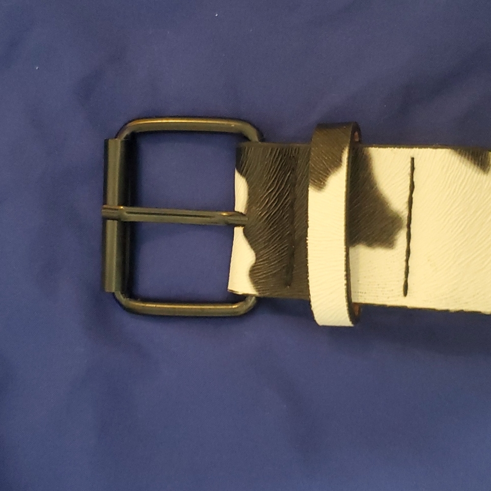 Cow print belt